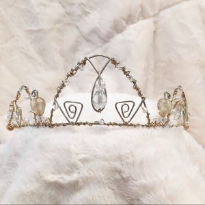 Elegant Artisan Celtic Bridal Tiara & Jewelry